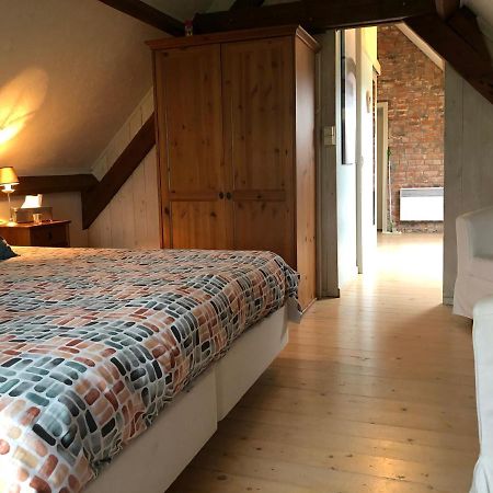 'T Wolvennest Bed & Breakfast Heuvelland Bagian luar foto