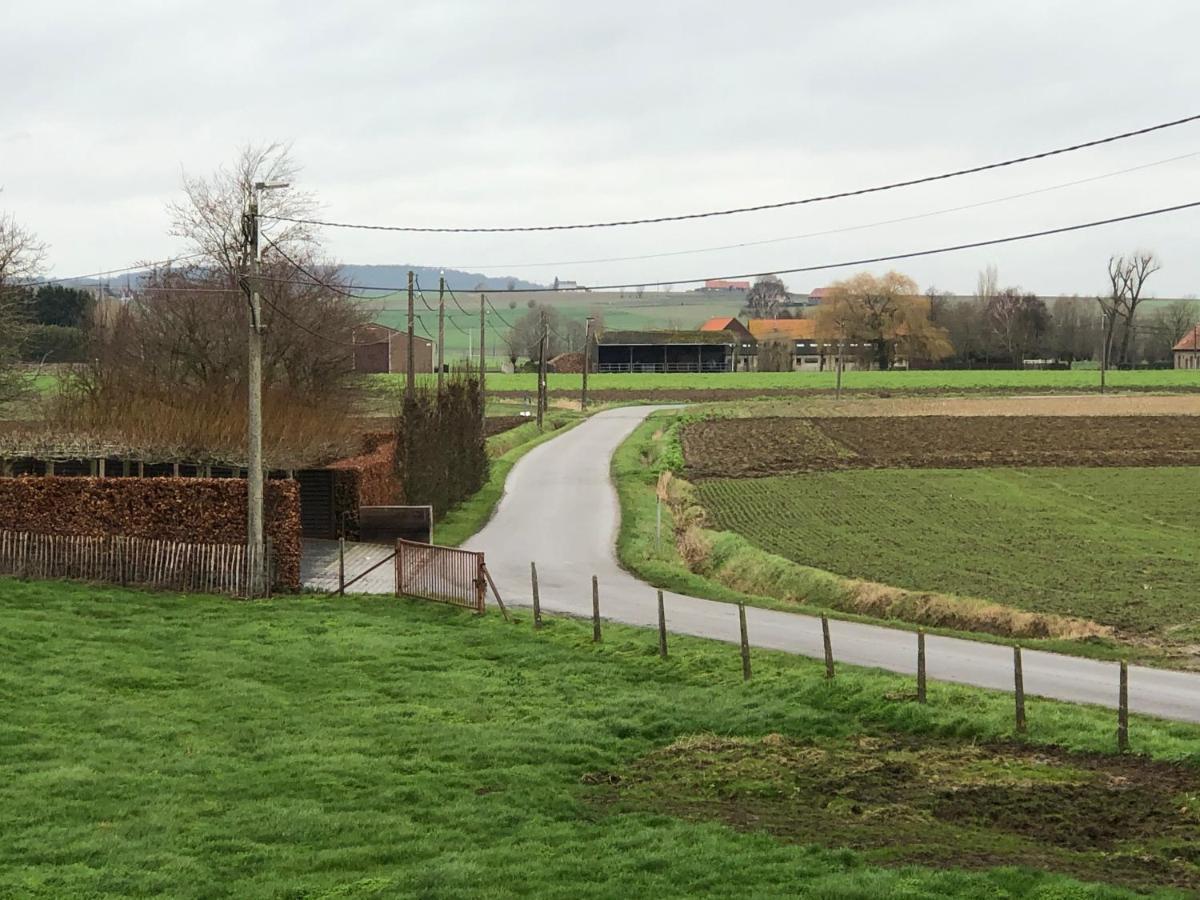 'T Wolvennest Bed & Breakfast Heuvelland Bagian luar foto