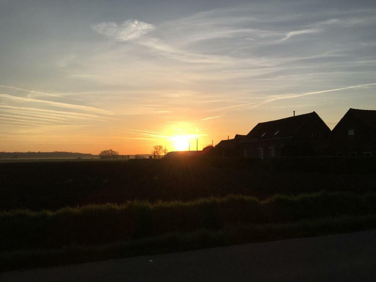 'T Wolvennest Bed & Breakfast Heuvelland Bagian luar foto